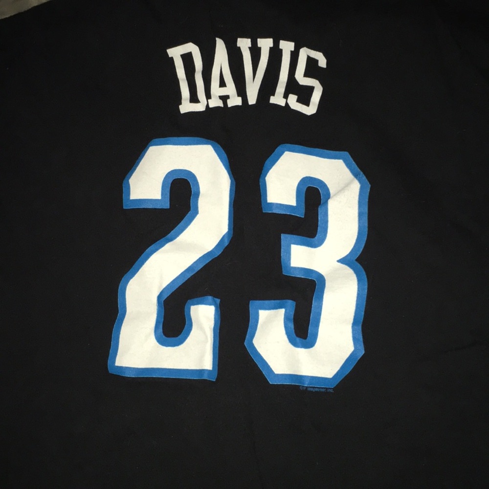 Shirt - Picture 2 of 3